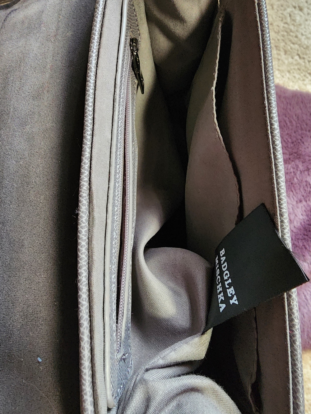 Badgley Mischka Grey Satchel/Crossbody $45 Like New - Picture 8 of 8